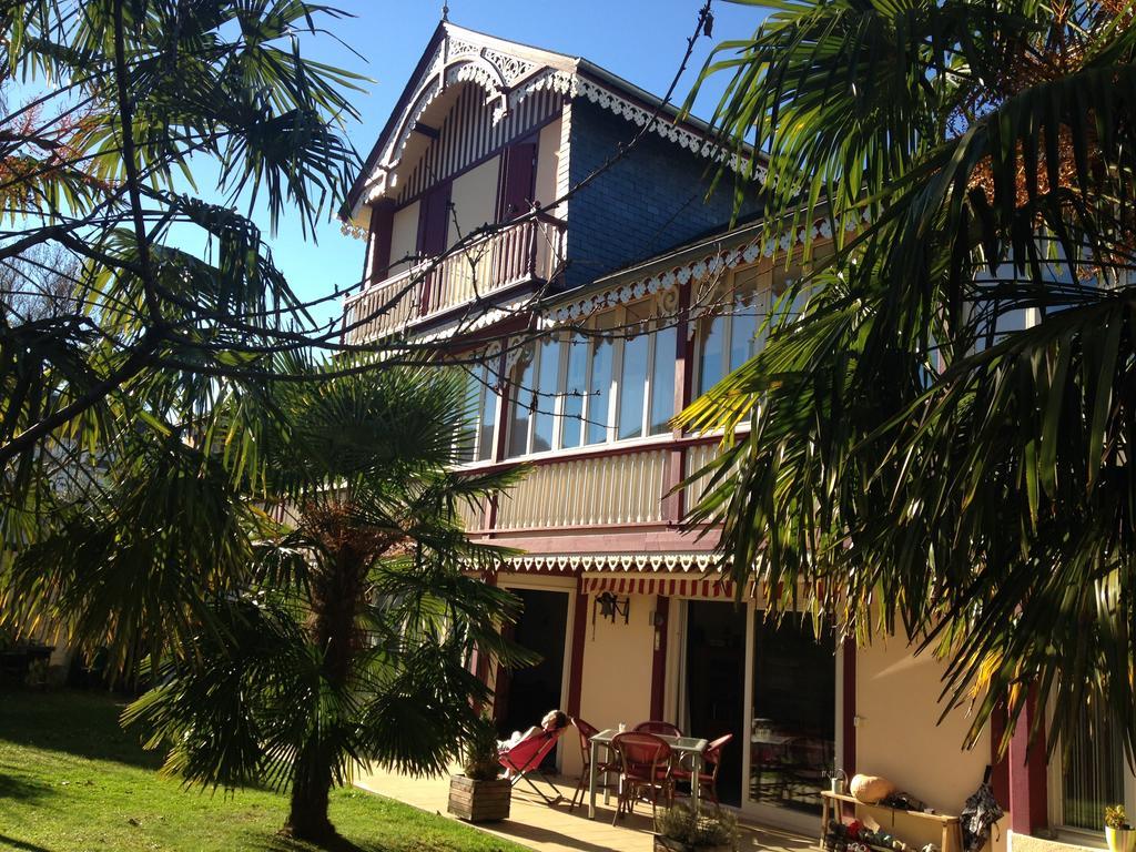 Chalet Des Palmiers Bagnères-de-Bigorre Exterior foto