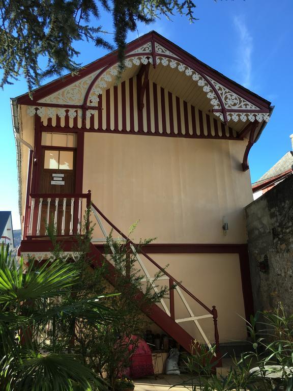Chalet Des Palmiers Bagnères-de-Bigorre Exterior foto
